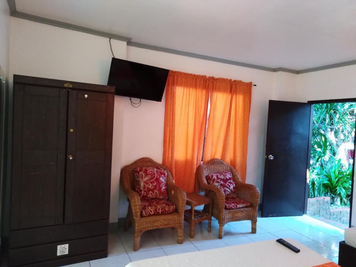 Isla Bonita Beach Resort San Juan  Eksteriør billede